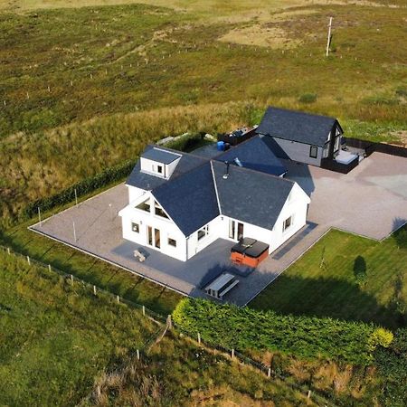 Brae Cottage Дънвеган Екстериор снимка